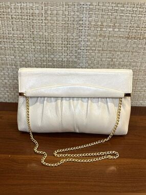 VTG 1970s Ivory Ruched Convertible Envelope Evening Clutch Gold Tone Chain